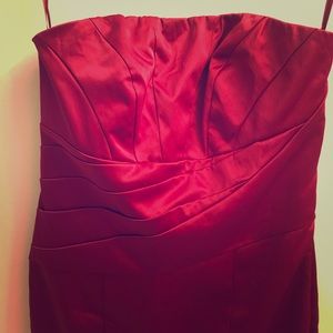 Holiday Limited Red Strapless Cocktail Dress